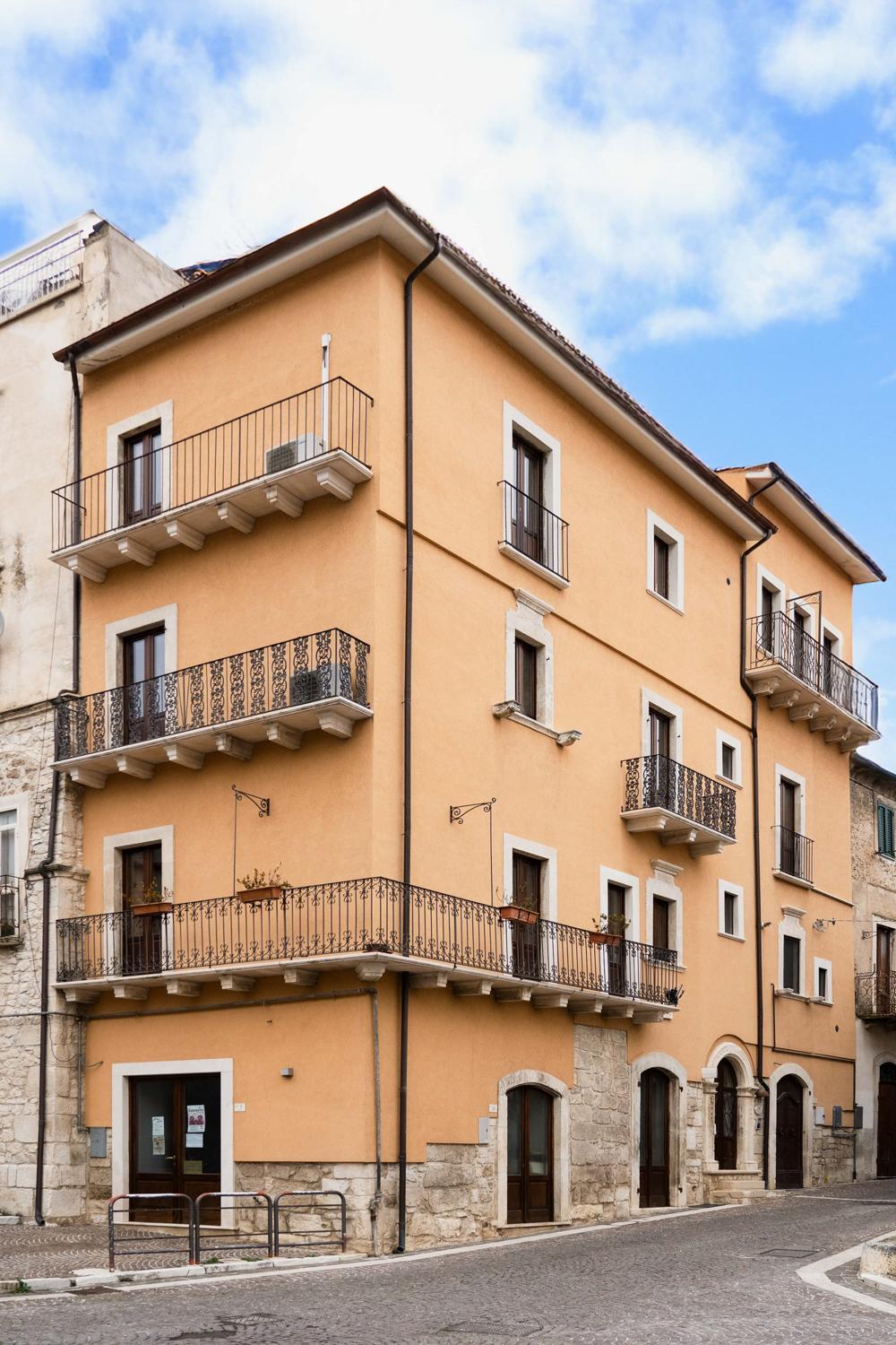 B&B La Casa Di Tocco Tocco da Casauria Eksteriør billede